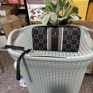 London Fog Gianna Signature Zip Around Wallet - NWT